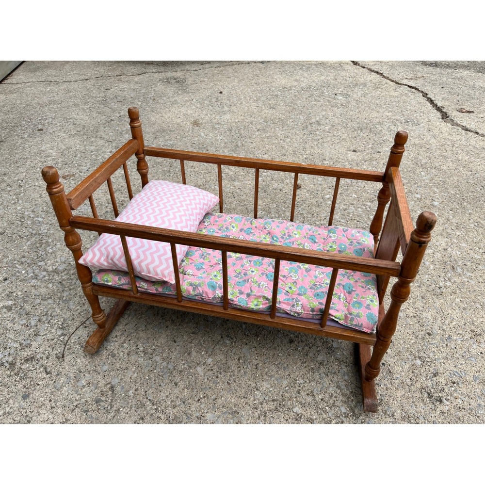 VTG Rustic Country Folk Art Wood Baby Doll Rocking Crib Cradle 25" L 18" H 14" W